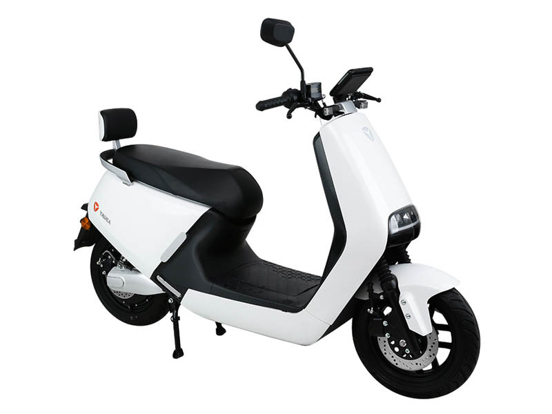 Yadea - thương hiệu xe máy điện Trung Quốc với thiết kế hiện đại và thời trang được giới trẻ ưa chuộng