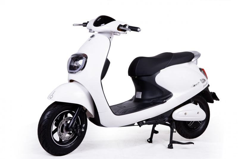 Xe máy điện Butterfly Dibao mang phong cách thanh tịch, sang trọng quyến rũ