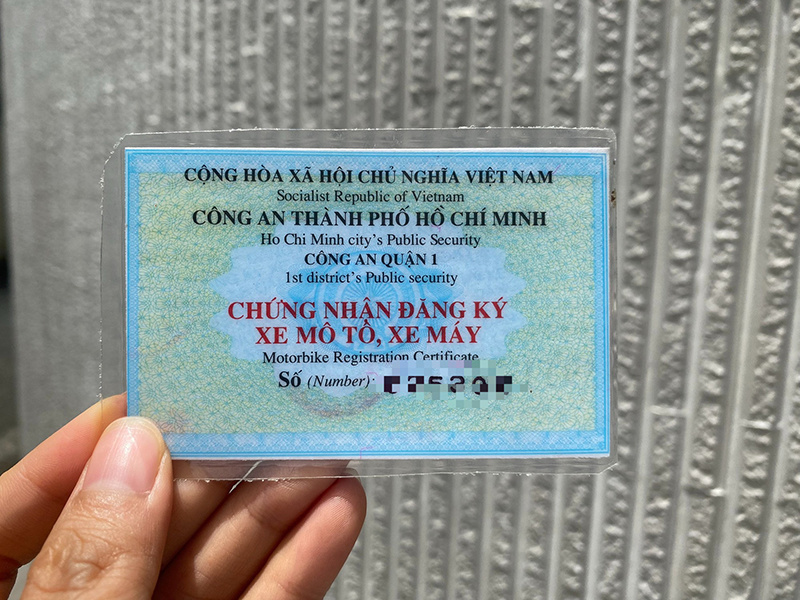 Giấy đăng ký xe 50cc cần đảm bảo kích thước và chất liệu đúng theo quy định