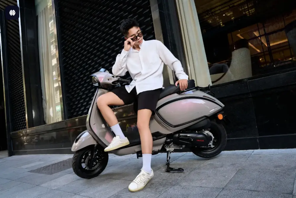 Xe máy 50cc có tốc độ tối đa từ 48 đến 70 km/h giúp nâng tầm trải nghiệm lái, mang đến cảm giác khác biệt khi di chuyển