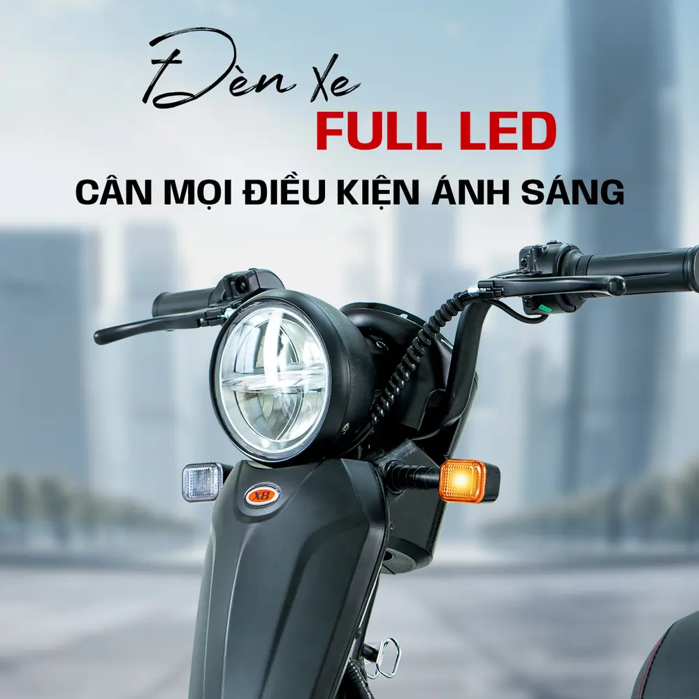 OSAKAR X8 được trang bị hệ thống đèn full LED, giúp chiếu sáng rõ ràng khi di chuyển vào ban đêm